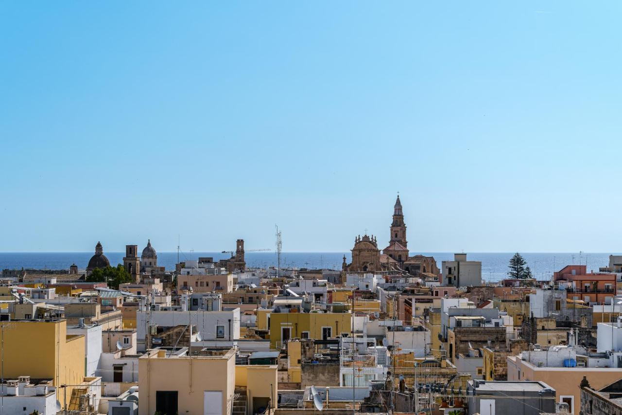 Helloapulia Charming Palazzo Clemente - Self-Catering Suites With Aircondition Monopoli Exterior photo