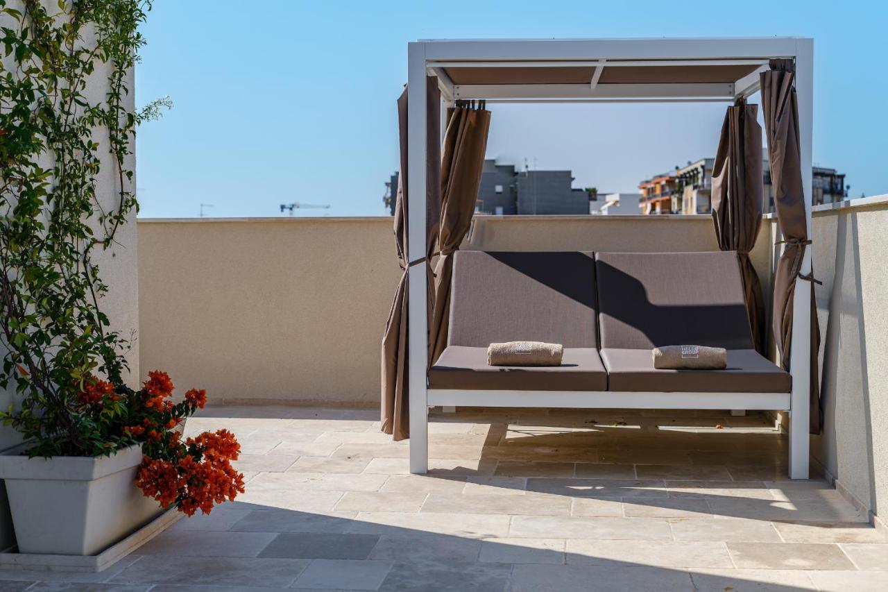 Helloapulia Charming Palazzo Clemente - Self-Catering Suites With Aircondition Monopoli Exterior photo