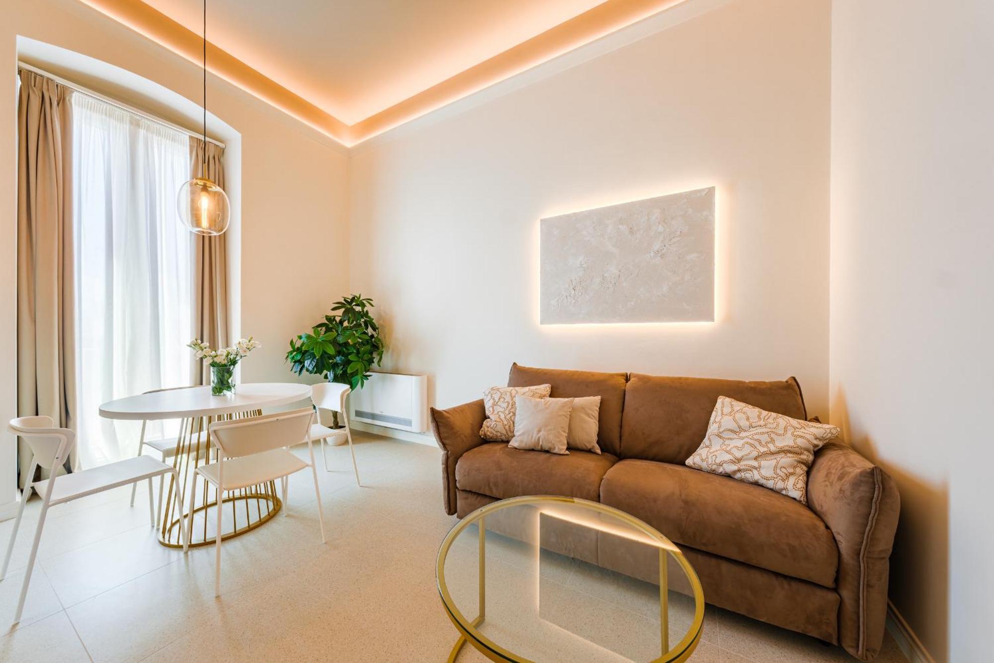 Helloapulia Charming Palazzo Clemente - Self-Catering Suites With Aircondition Monopoli Exterior photo